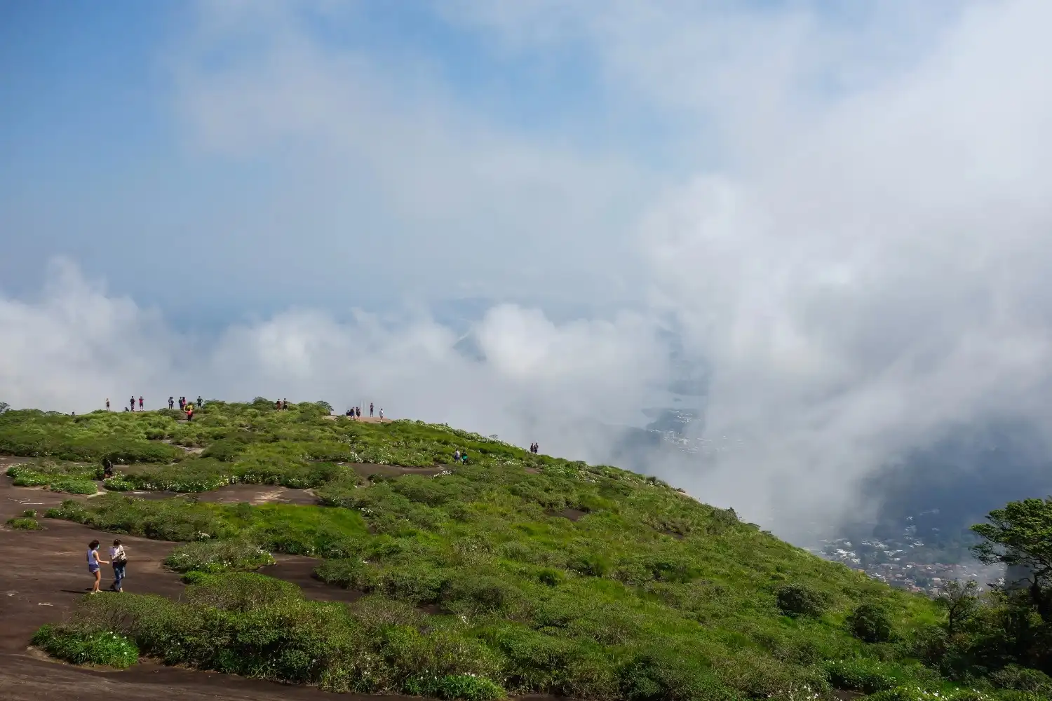 Nandi Hills Timings & Entry Rules