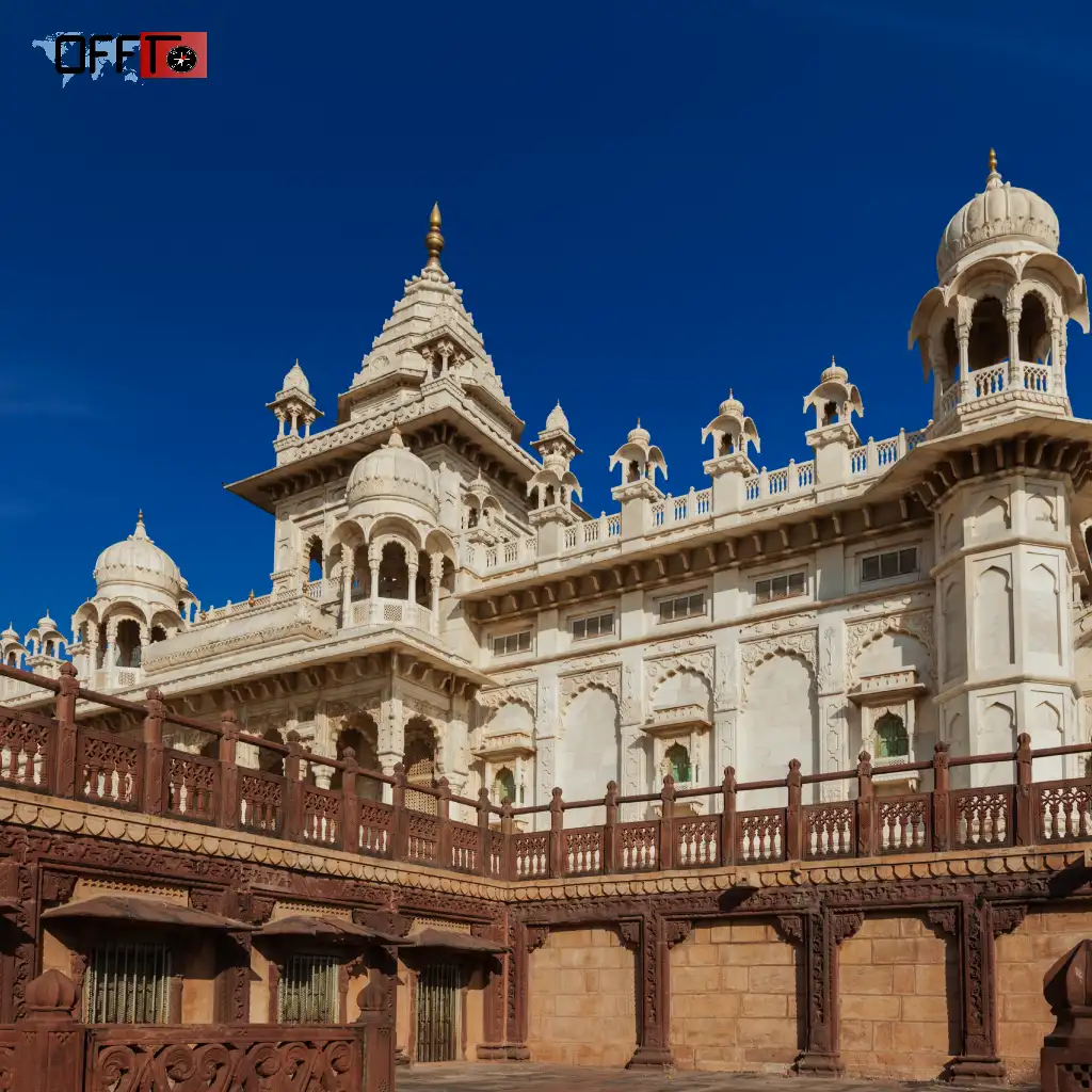 Best Time to Visit Chanderi (With Travel Tradeoffs)