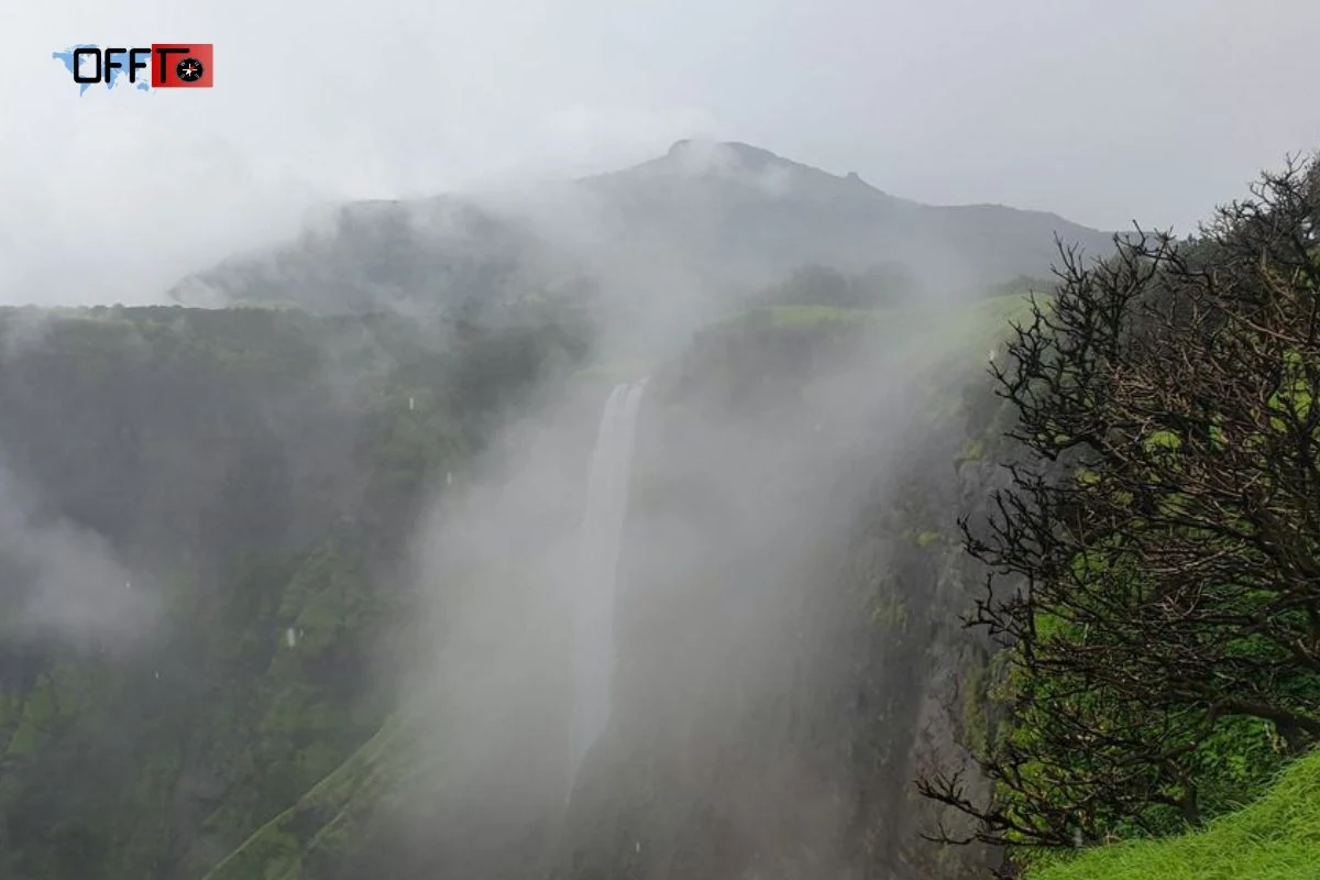 How to Reach Sandhan Valley