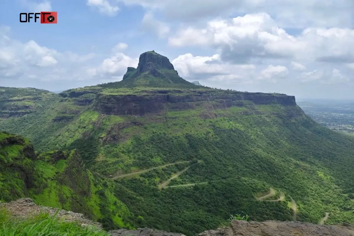 Mangi Tungi Overview Maharashtra’s Sacred Twin-Peak Trek
