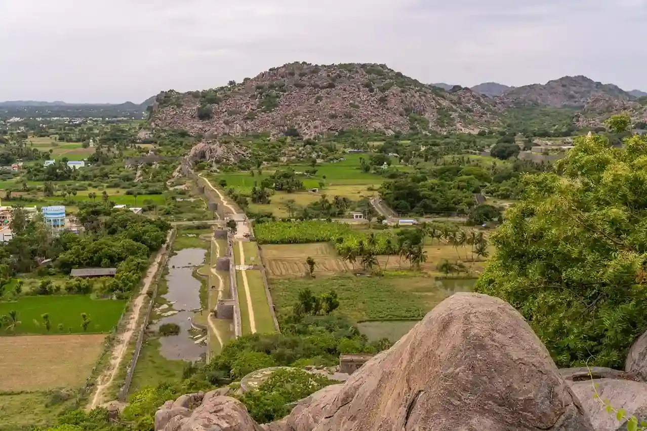 Nearby Places to Visit Around Ettina Bhuja